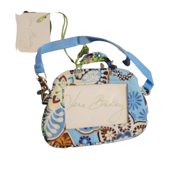 Vera Bradley Handbags - Vera BRADLEY luggage tag holder and wallet Bali blue floral